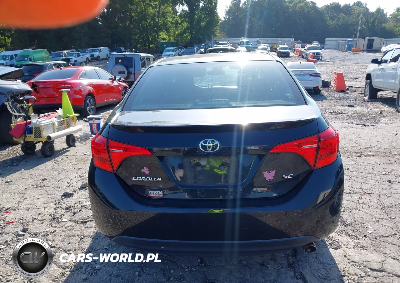 2019 Toyota Corolla Se VIN:2T1BURHE6KC220110 - 17
