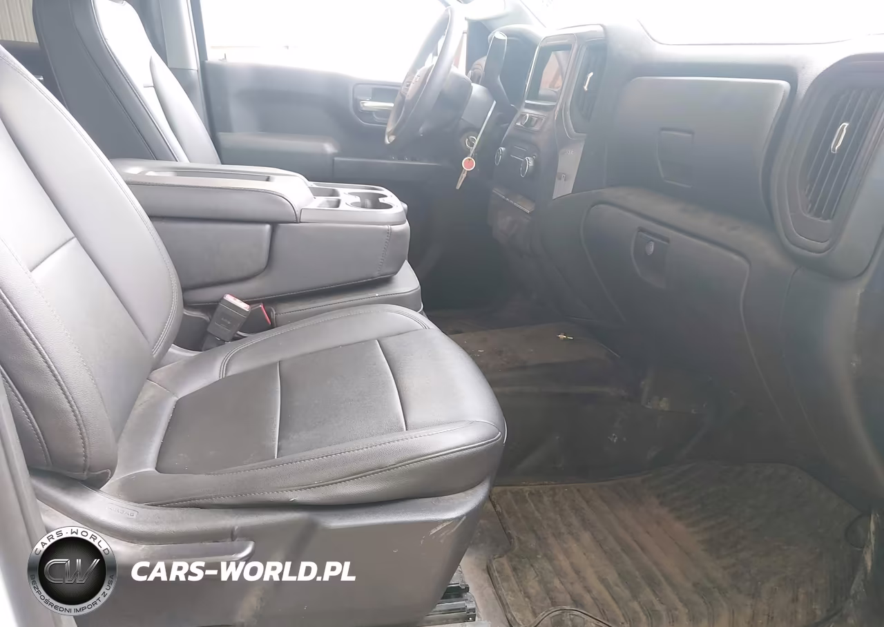 2019 Chevrolet Silverado 1500 Work Truck VIN:1GCUYAEF2KZ169576 - 5