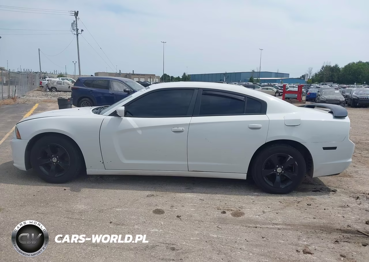 2011 Dodge Charger VIN:2B3CL3CG2BH577725 - 14