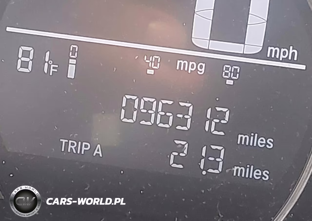 2018 Honda Civic Sport VIN:SHHFK7H43JU215104 - 15
