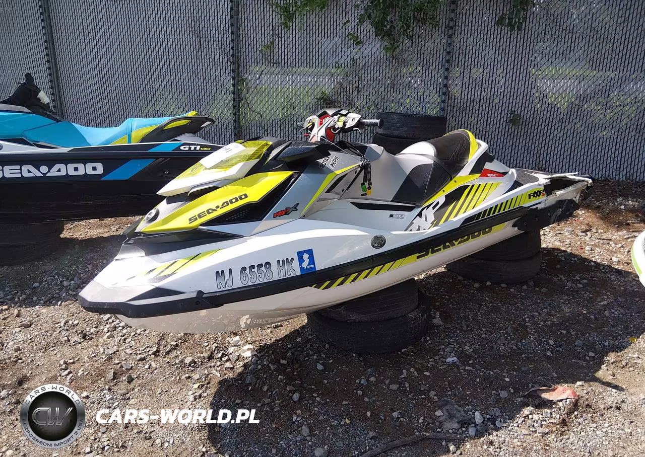 2018 Seadoo Seadoo VIN:00000YDV24393E717 - 2