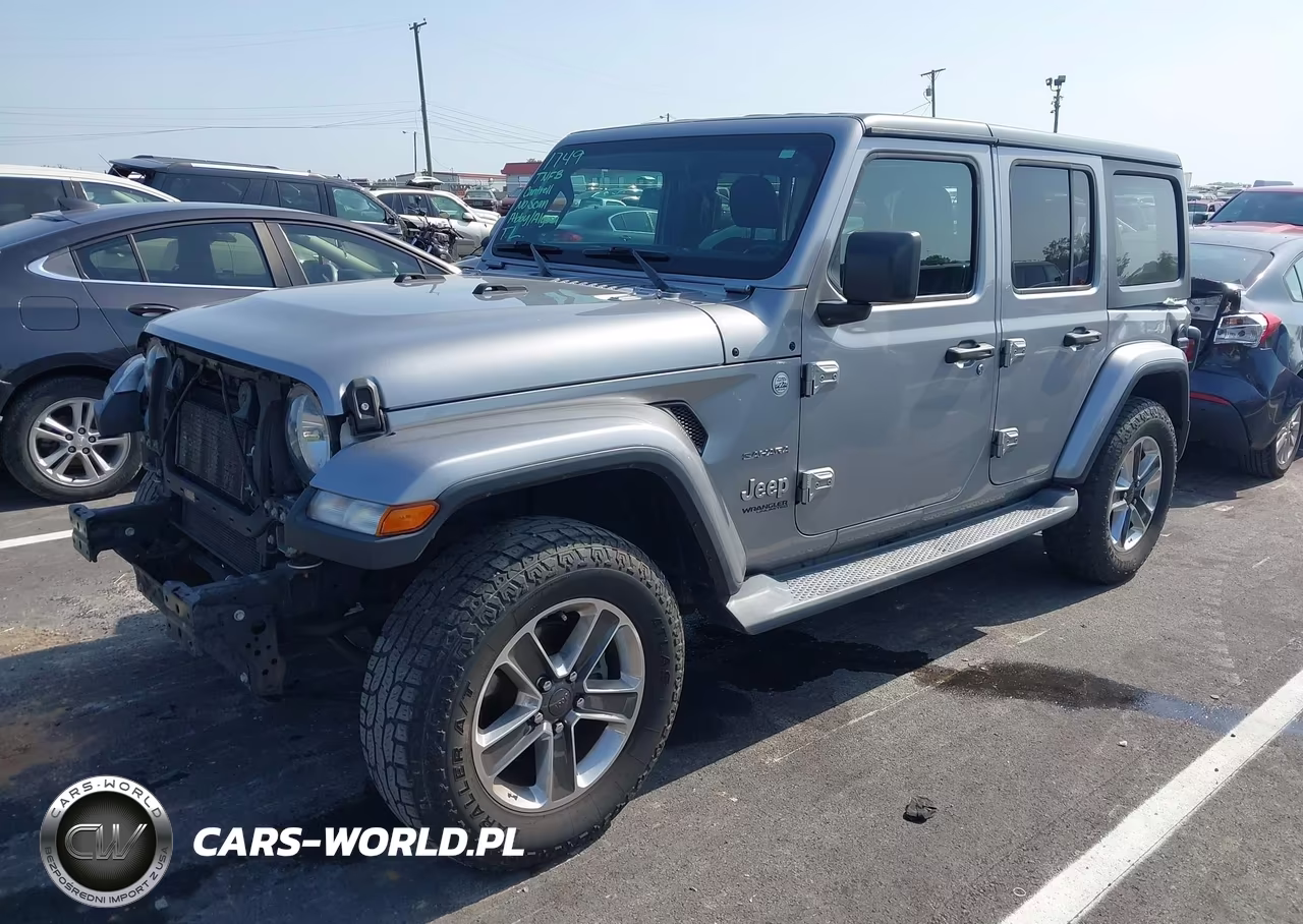 2019 Jeep Wrangler Unlimited Sahara 4X4 VIN:1C4HJXEN6KW567245 - 2