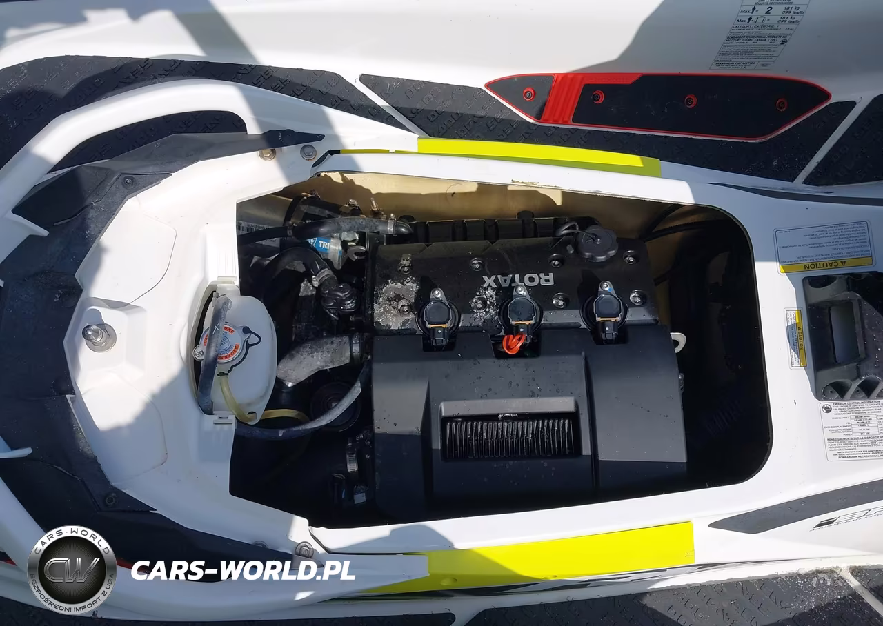 2018 Seadoo Seadoo VIN:00000YDV24432E717 - 10