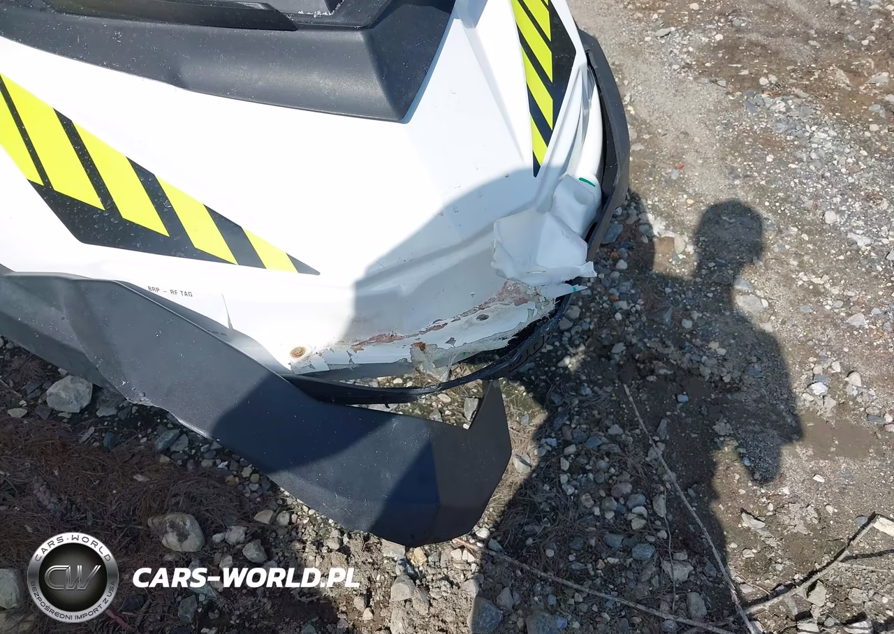 2018 Seadoo Seadoo VIN:00000YDV24432E717 - 6