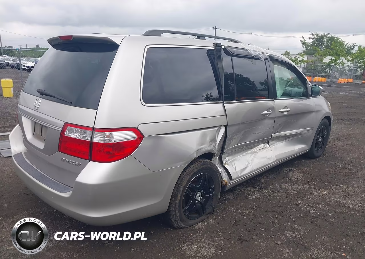 2005 Honda Odyssey Ex-L VIN:5FNRL38705B037561 - 4