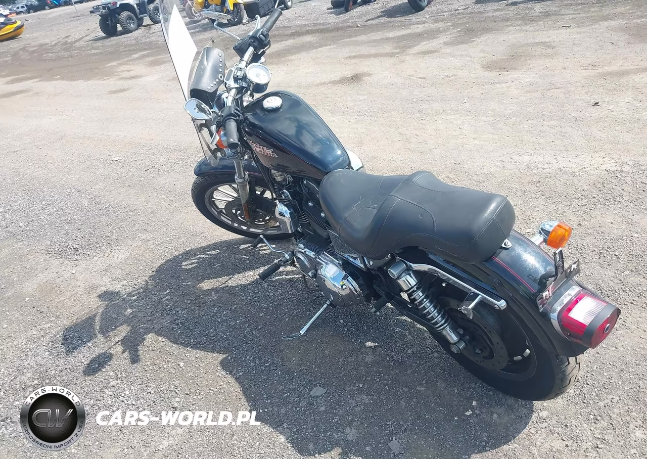 2000 Harley-Davidson Xl1200 C VIN:1HD1CGP18YK143375 - 3