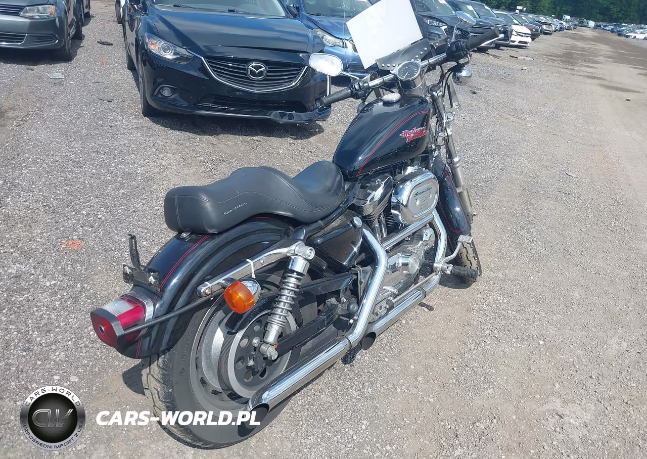 2000 Harley-Davidson Xl1200 C VIN:1HD1CGP18YK143375 - 4