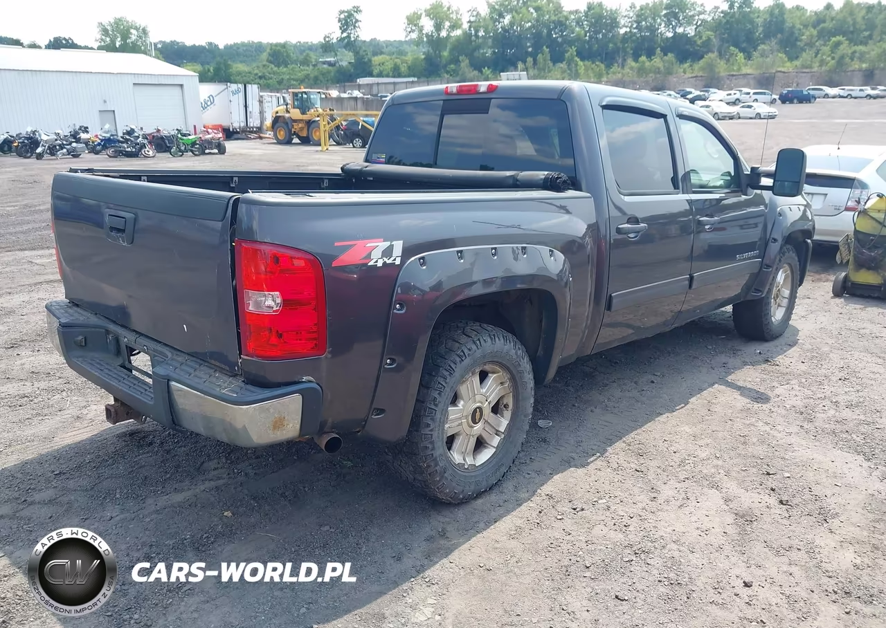 2011 Chevrolet Silverado 1500 Lt VIN:3GCPKSE30BG159882 - 4