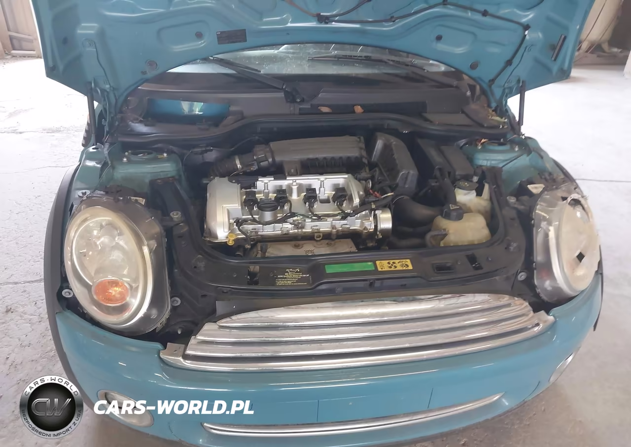 2010 Mini Cooper VIN:WMWMF3C52ATU79091 - 10