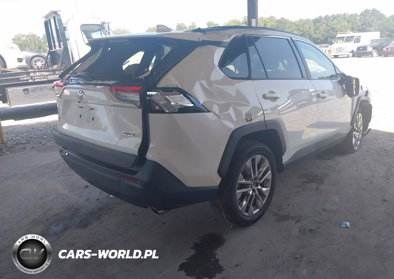 2020 Toyota Rav4 Xle Premium VIN:2T3C1RFV5LC058558 - 4