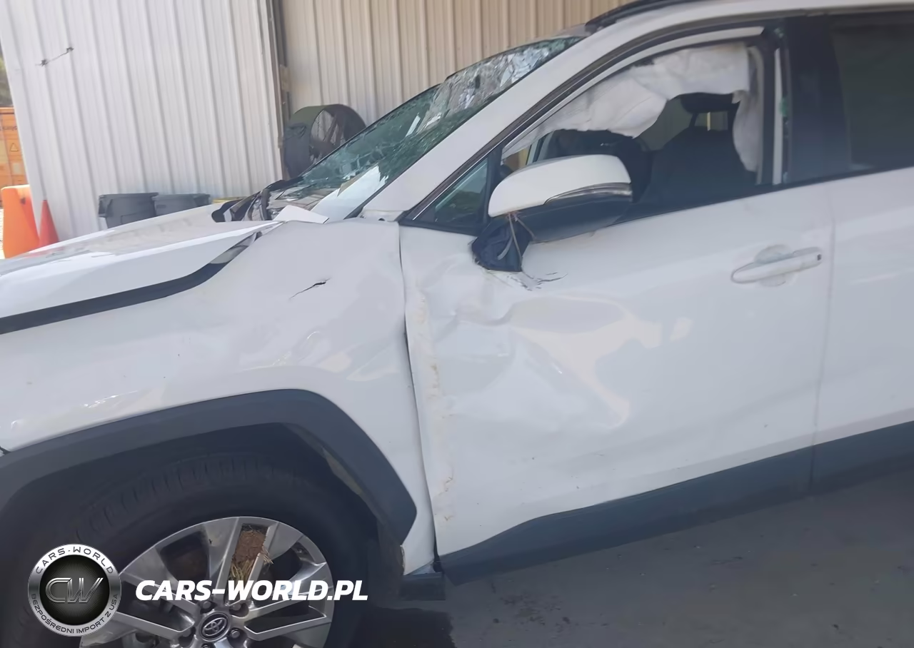 2020 Toyota Rav4 Xle Premium VIN:2T3C1RFV5LC058558 - 6