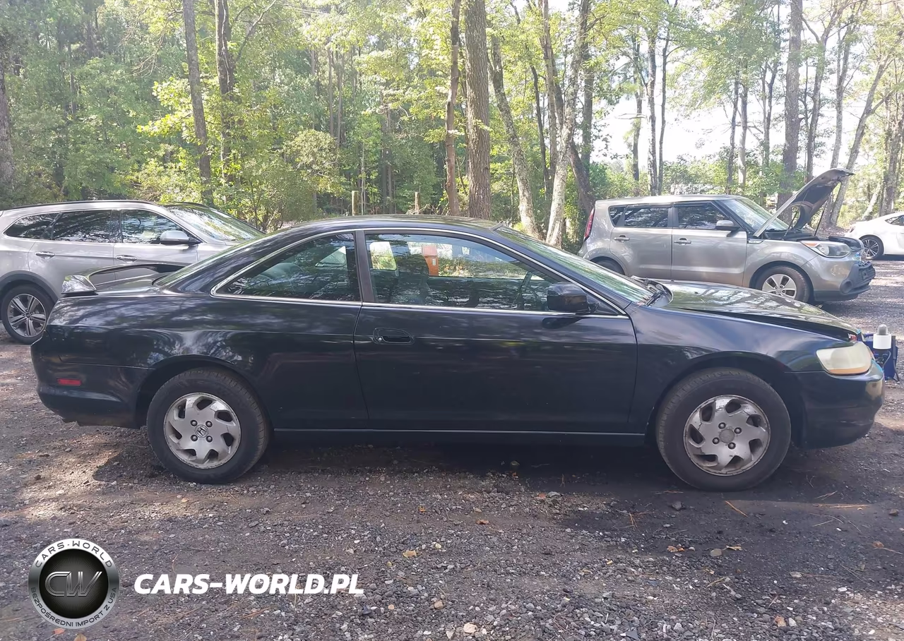 2000 Honda Accord 2.3 Ex VIN:1HGCG3270YA021510 - 13