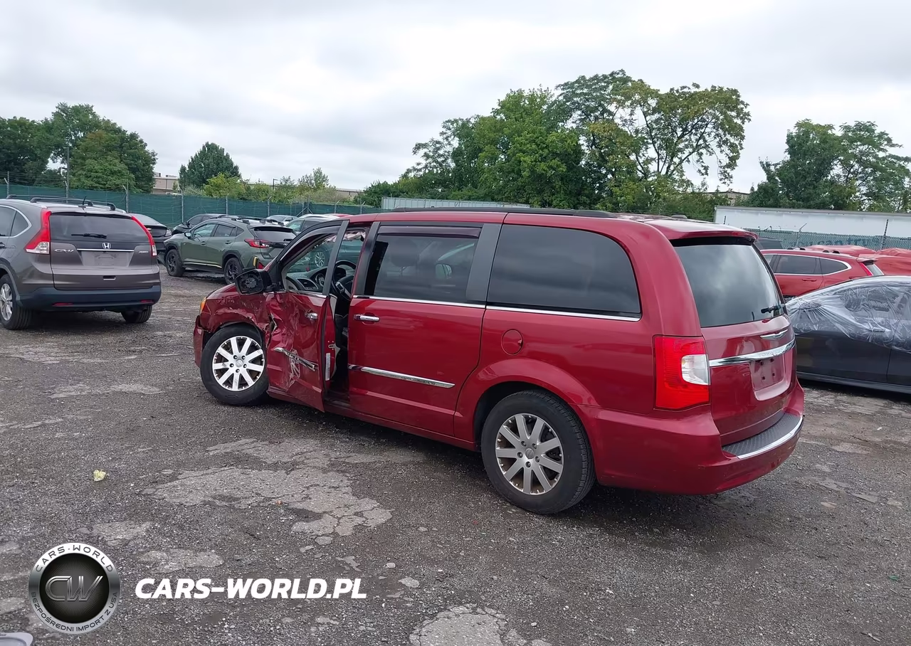 2015 Chrysler Town & Country Touring VIN:2C4RC1BG5FR539193 - 3