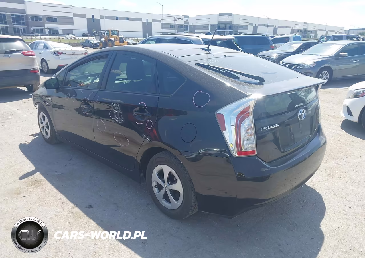 2015 Toyota Prius Four VIN:JTDKN3DU0F1901574 - 3