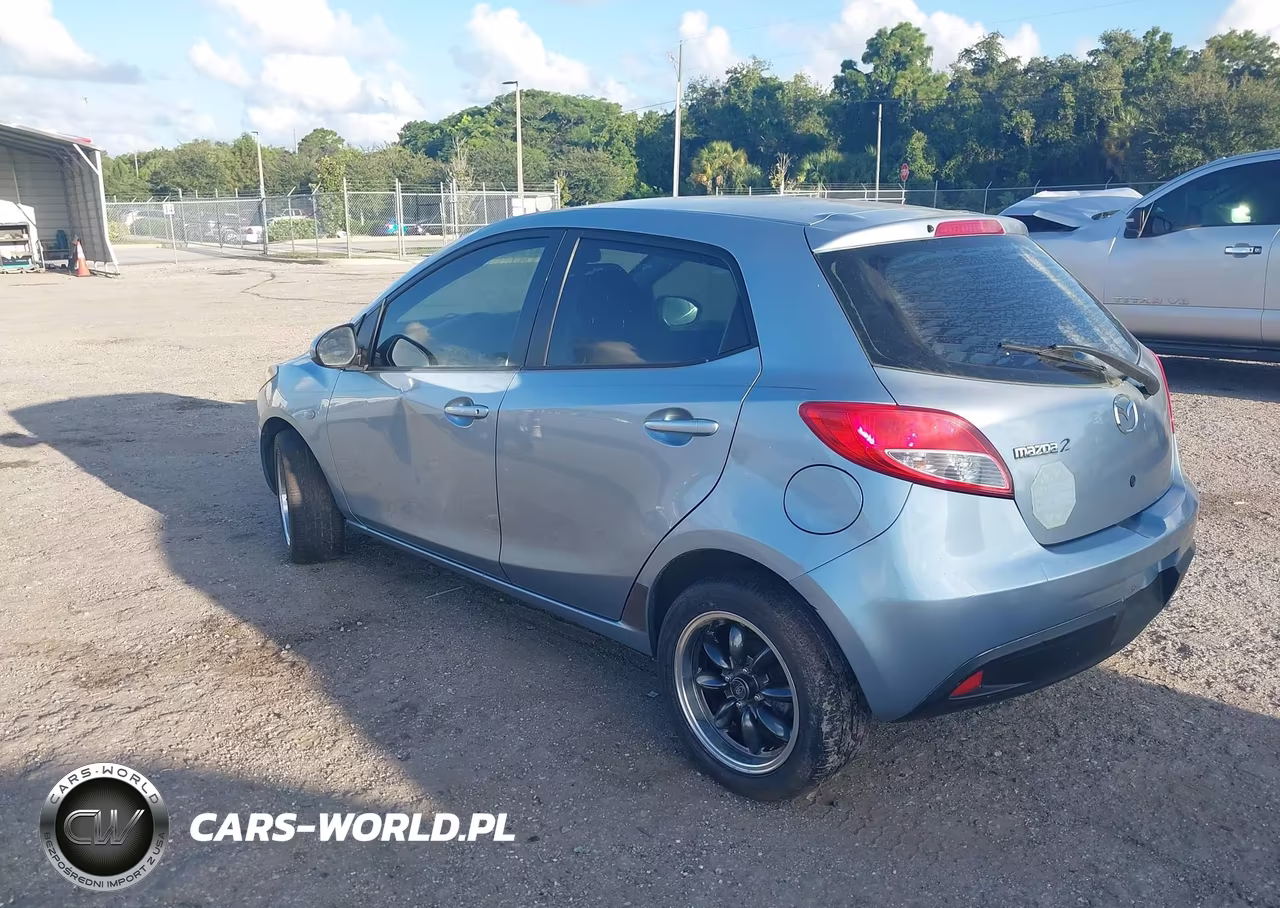 2013 Mazda Mazda2 Sport VIN:JM1DE1KY2D0166134 - 3