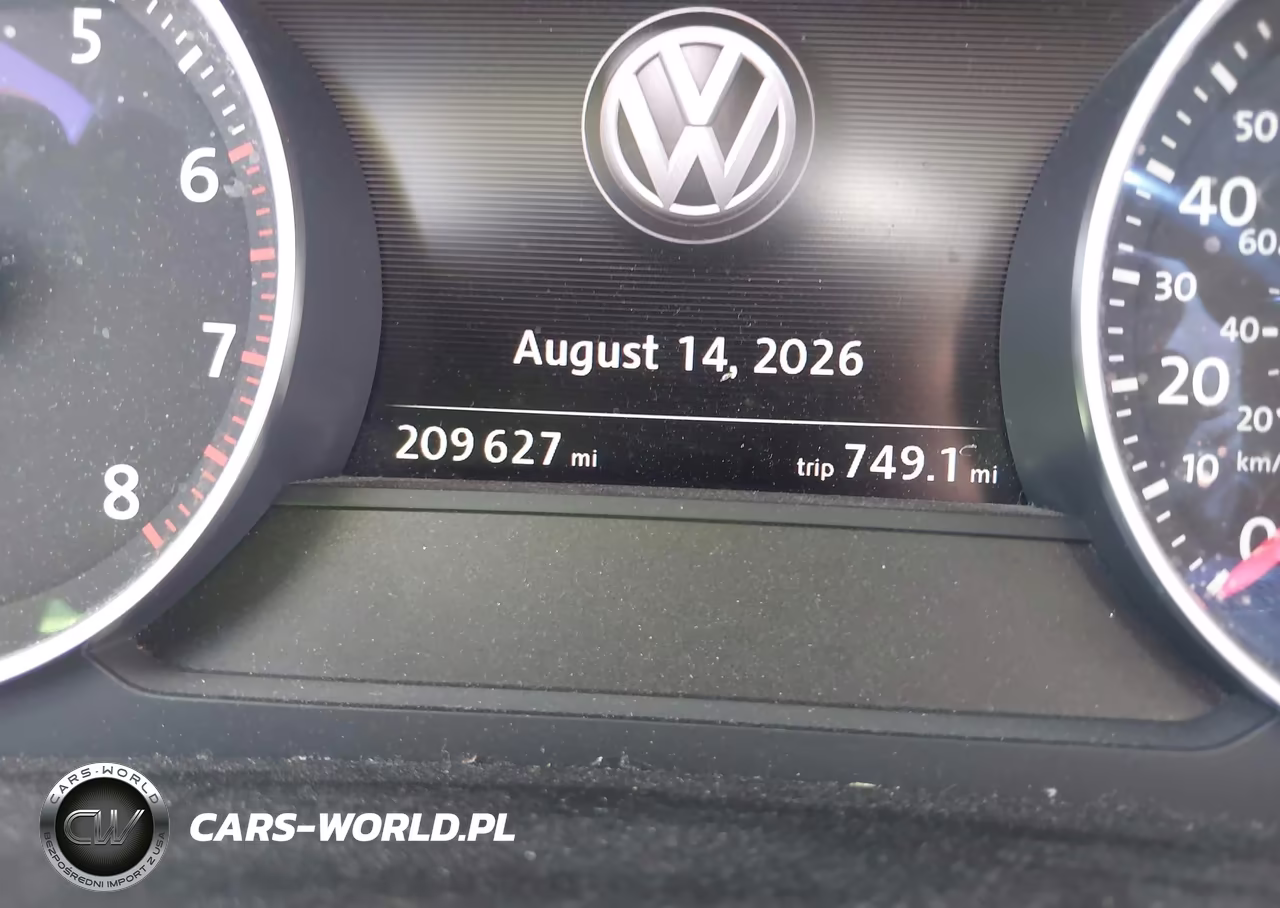 2016 Volkswagen Touareg Sport W-Technology VIN:WVGEF9BP8GD009644 - 7