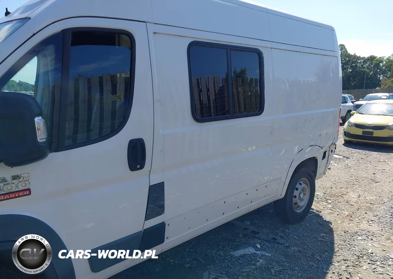 2018 Ram Promaster 2500 High Roof 136 Wb VIN:3C6TRVCG6JE130874 - 6