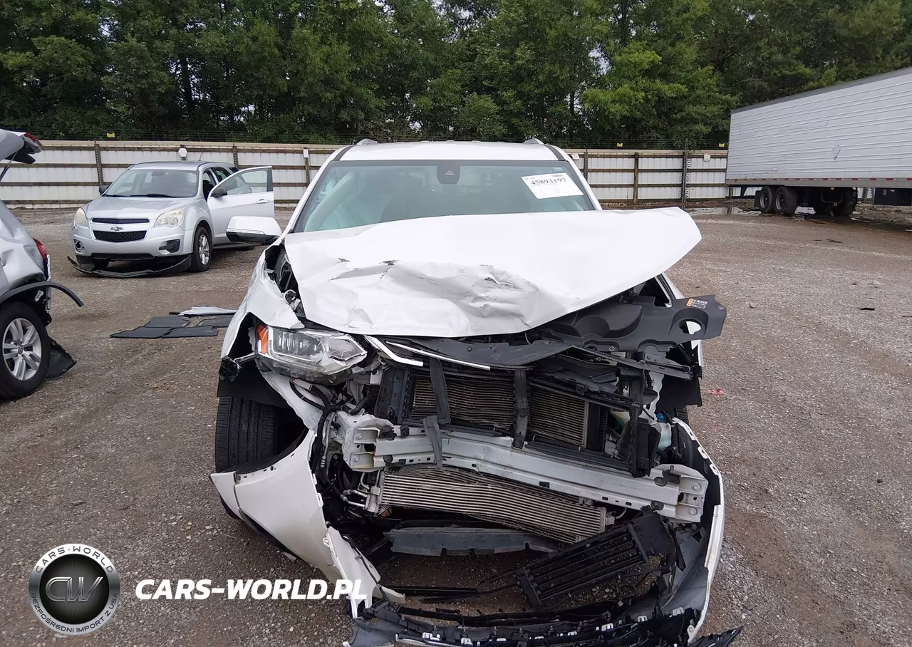 2018 Chevrolet Traverse Premier VIN:1GNEVJKW2JJ247540 - 11