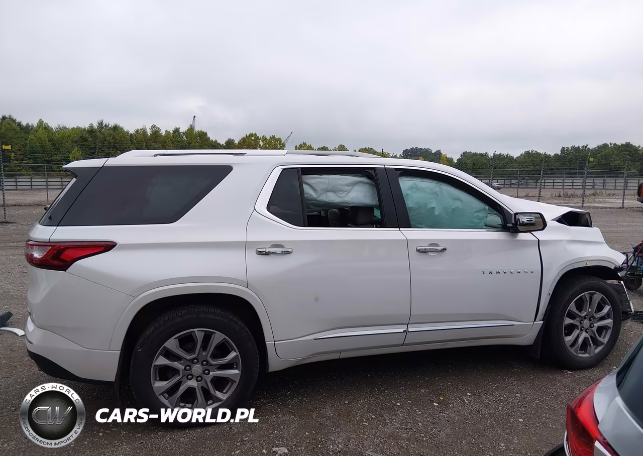 2018 Chevrolet Traverse Premier VIN:1GNEVJKW2JJ247540 - 12