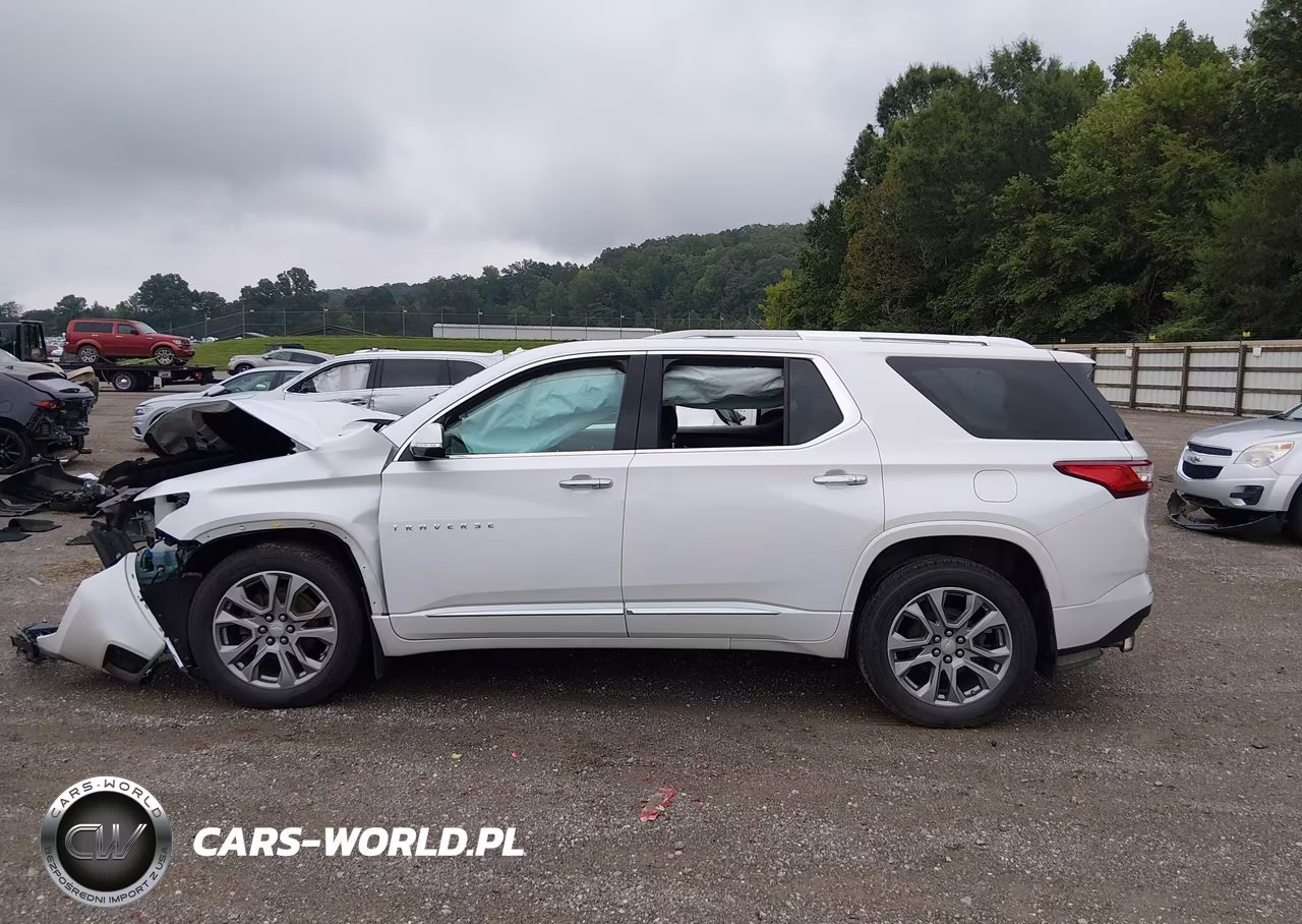 2018 Chevrolet Traverse Premier VIN:1GNEVJKW2JJ247540 - 13