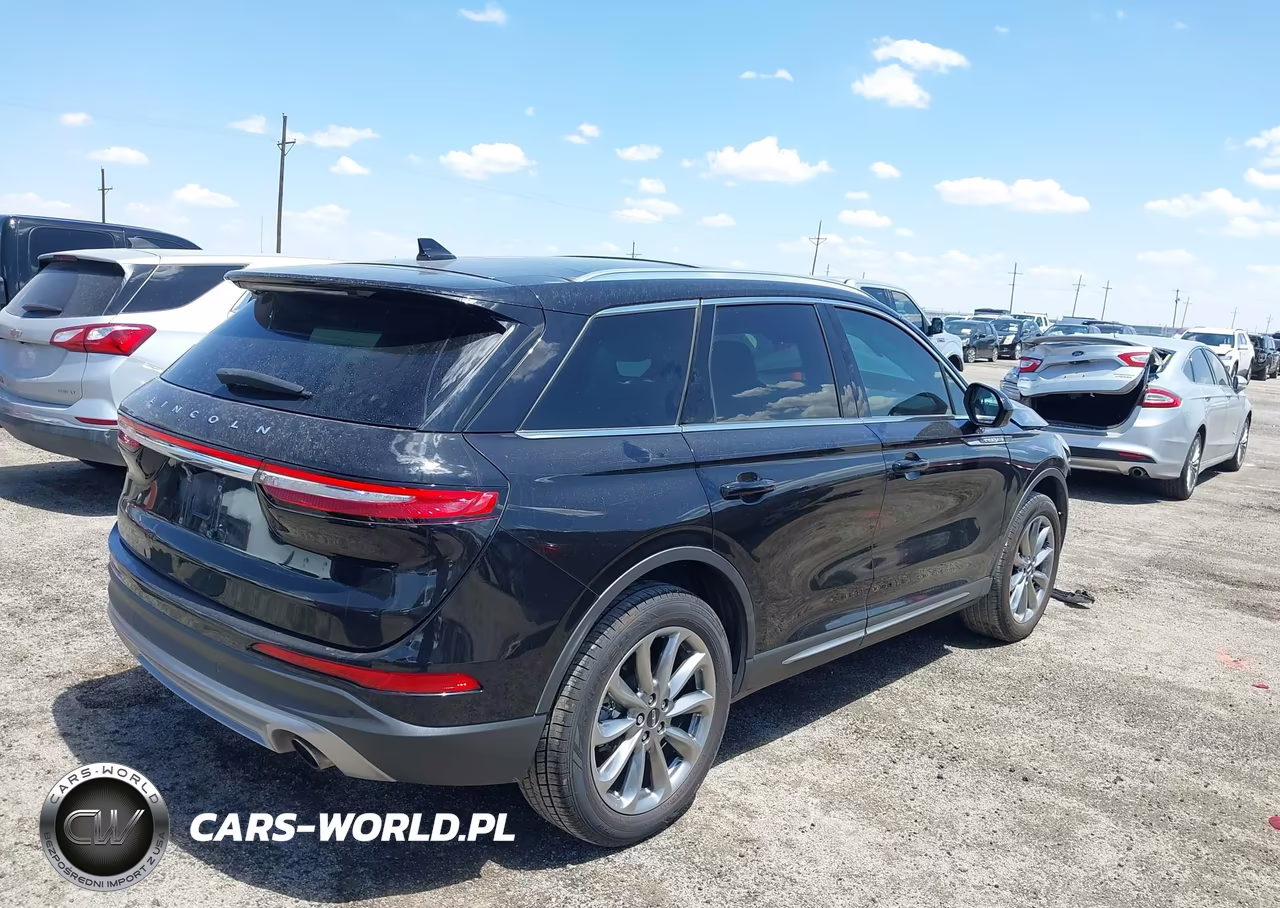 2022 Lincoln Corsair Standard VIN:5LMCJ1C97NUL29152 - 4