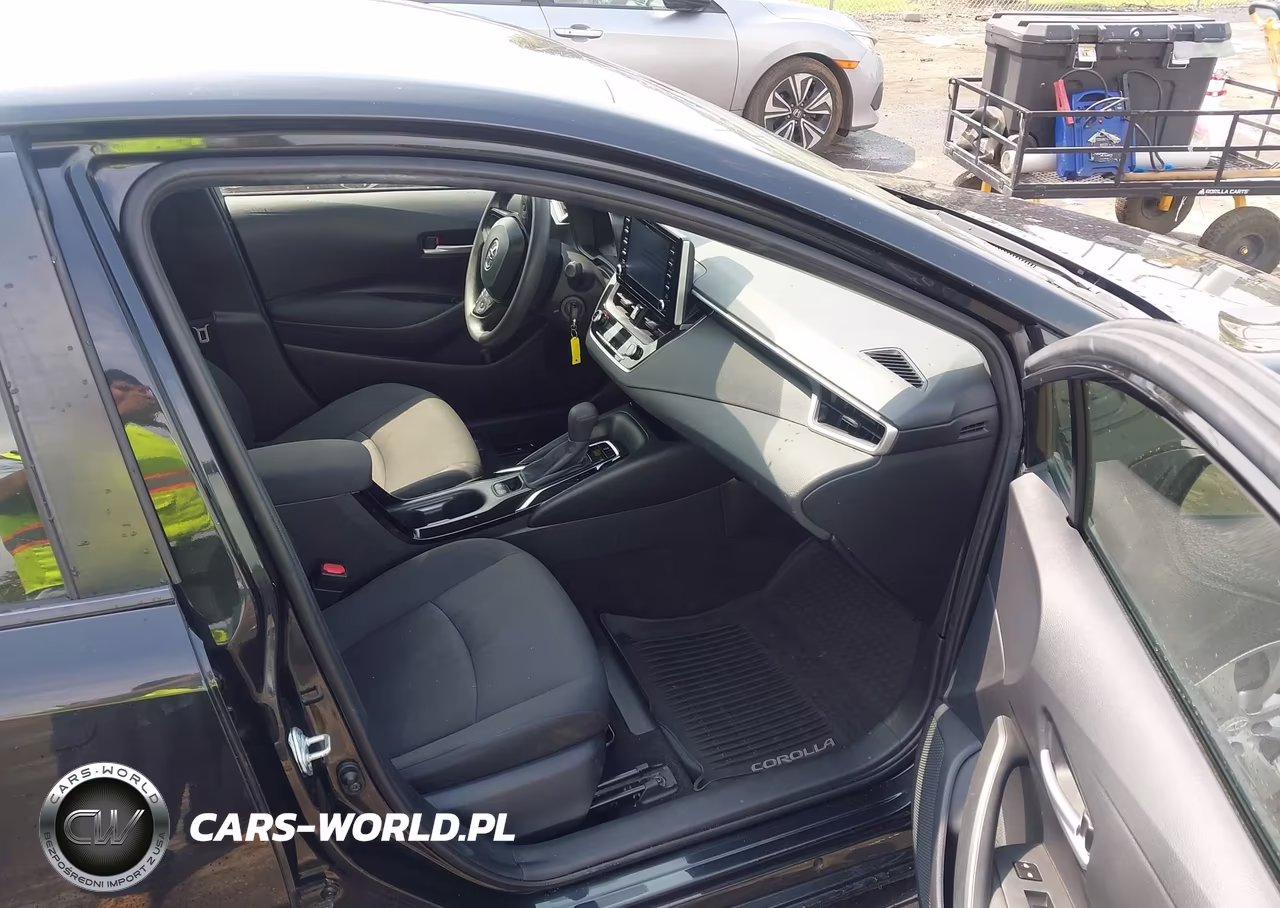 2020 Toyota Corolla Le VIN:JTDEPRAE6LJ116978 - 5