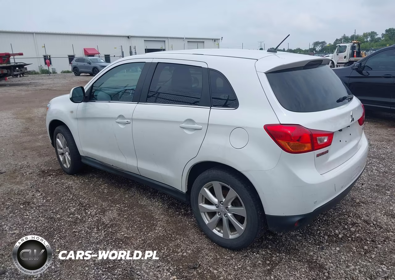 2015 Mitsubishi Outlander Sport Se VIN:4A4AR4AU2FE042936 - 3