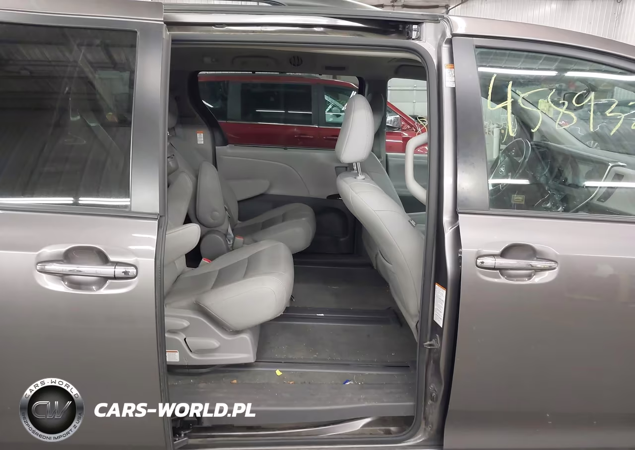 2015 Toyota Sienna Xle 8 Passenger VIN:5TDYK3DC5FS545314 - 8