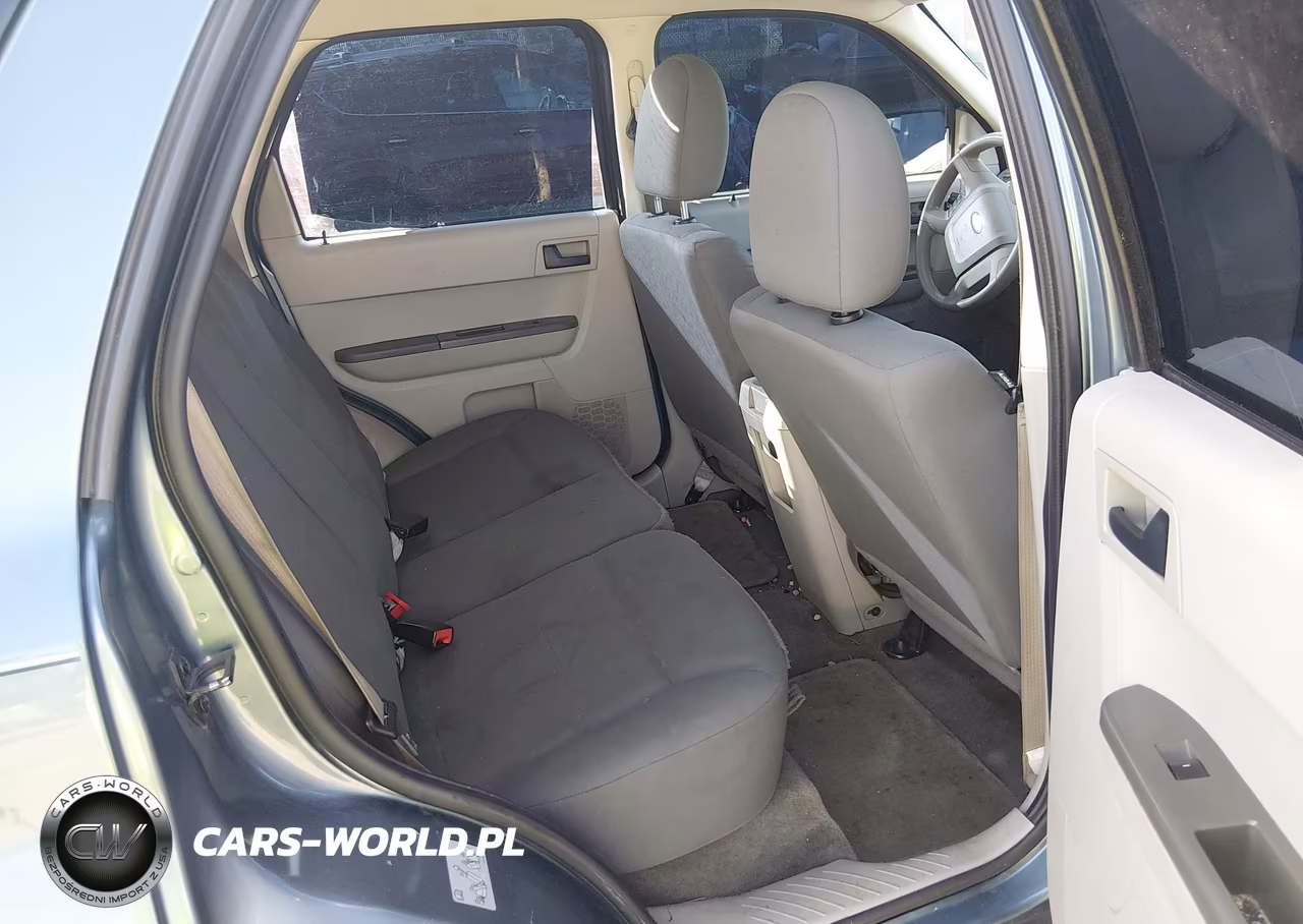 2011 Ford Escape Xls VIN:1FMCU9C75BKB51501 - 8