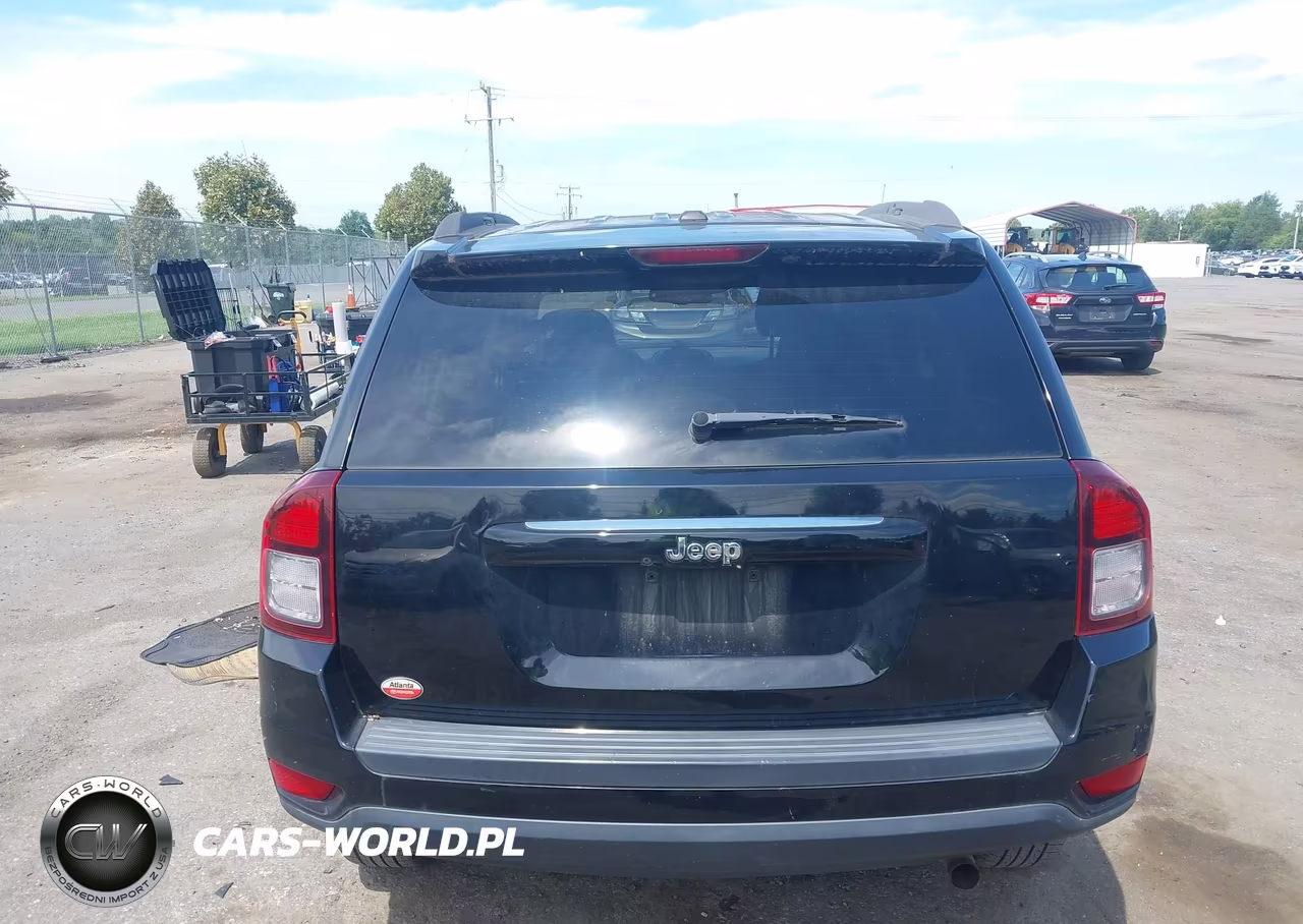 2016 Jeep Compass Sport VIN:1C4NJCBA9GD715727 - 16