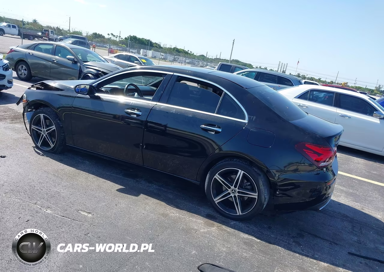 2019 Mercedes-Benz A 220 VIN:WDD3G4EB6KW020463 - 3