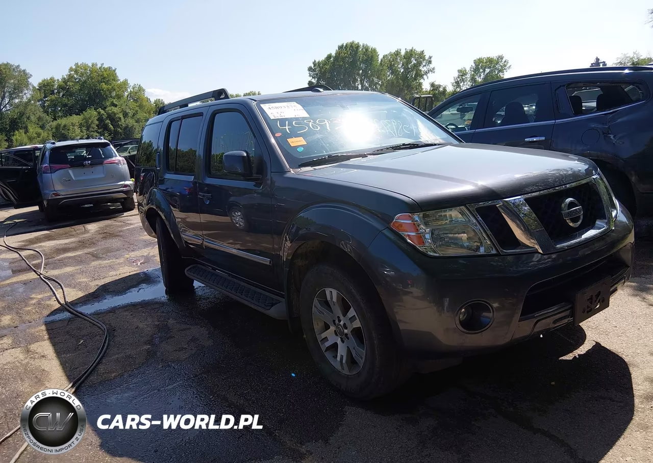 2012 Nissan Pathfinder Silver