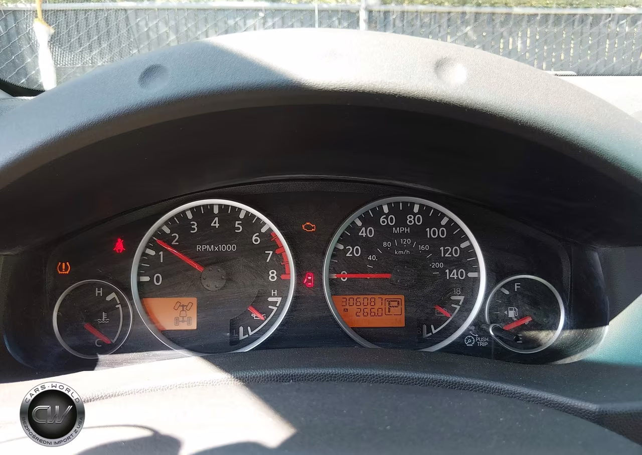 2012 Nissan Pathfinder Silver VIN:5N1AR1NB5CC618813 - 7
