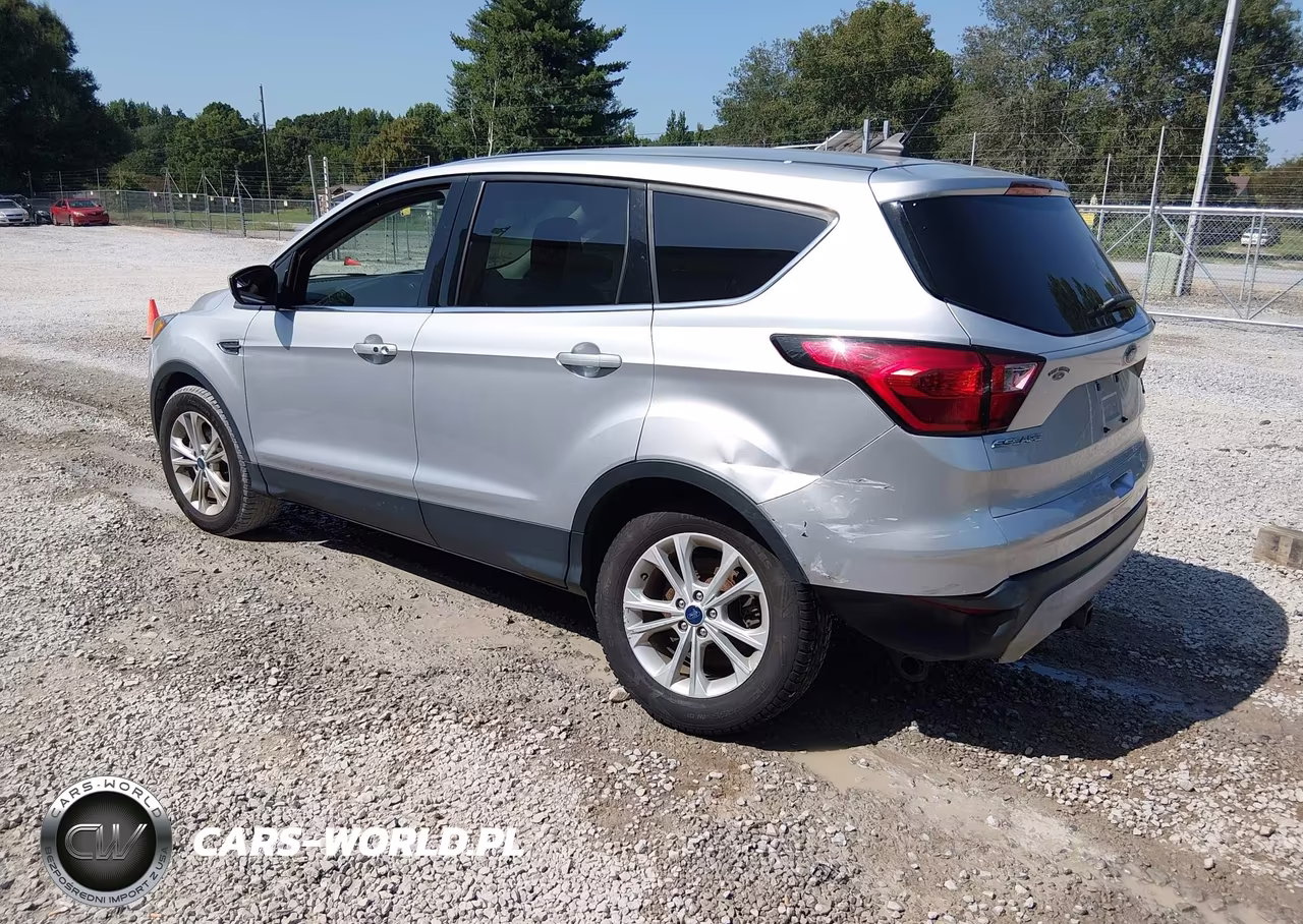 2019 Ford Escape Se VIN:1FMCU9GD2KUB90731 - 3