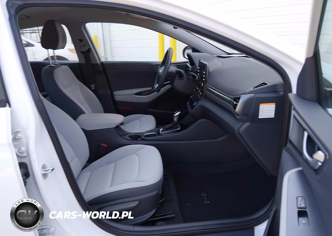 2021 Hyundai Ioniq Hybrid Blue VIN:KMHC65LC5MU247863 - 5