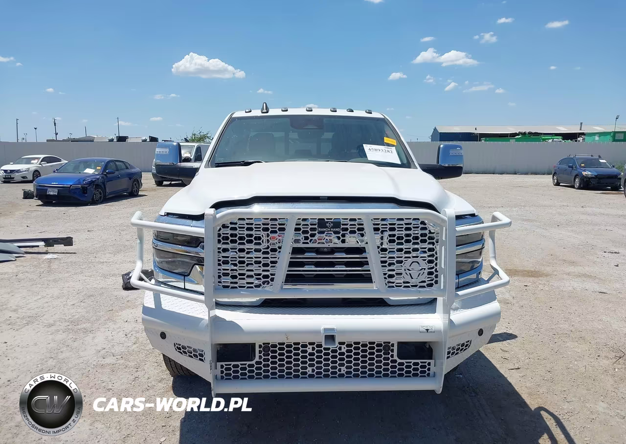2025 Ram 3500 Limited Longhorn 4X4 8' Box VIN:3C63RRRL8SG534289 - 12
