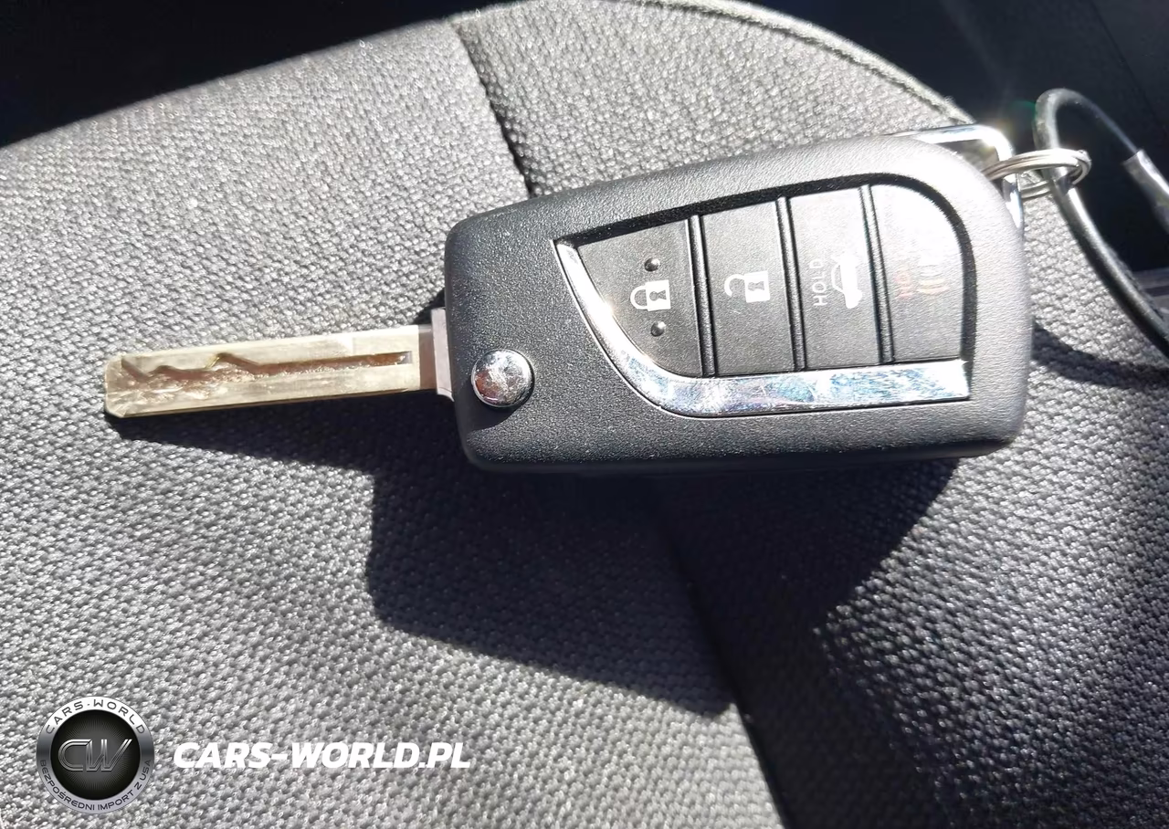2026 Toyota Corolla Le VIN:5YFB4MDE4TP425743 - 11