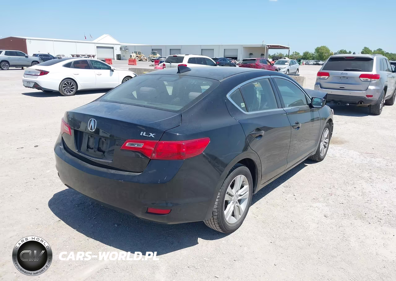 2013 Acura Ilx 2.0L VIN:19VDE1F37DE017796 - 4