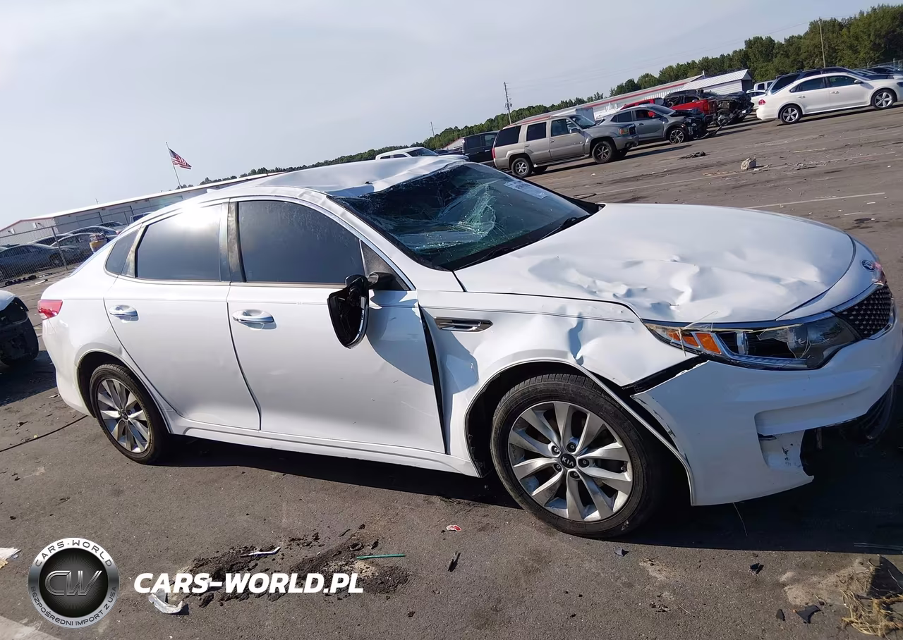 2016 Kia Optima Ex VIN:5XXGU4L35GG075012 - 13