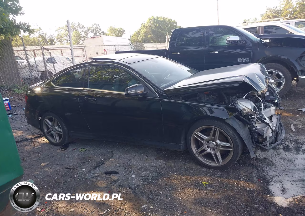 2015 Mercedes-Benz C 250 250 VIN:WDDGJ4HB6FG366995 - 13
