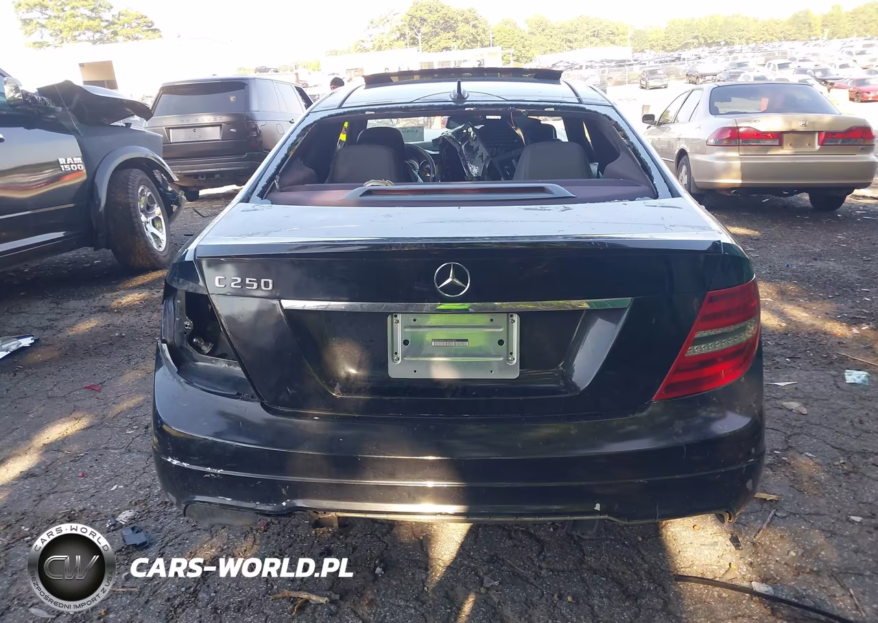 2015 Mercedes-Benz C 250 250 VIN:WDDGJ4HB6FG366995 - 16