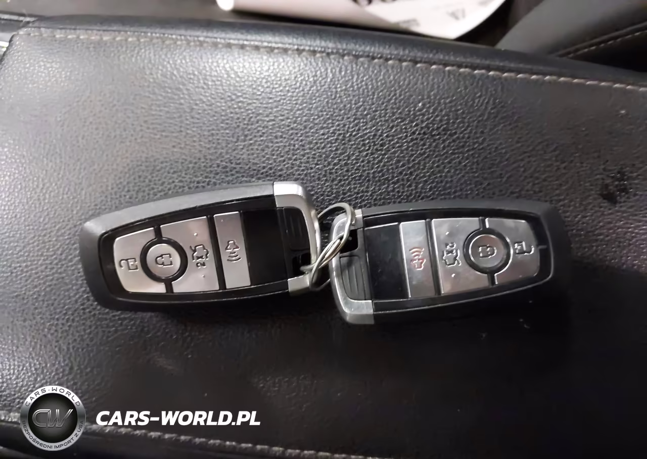 2020 Ford Fusion Se VIN:3FA6P0H7XLR128909 - 11