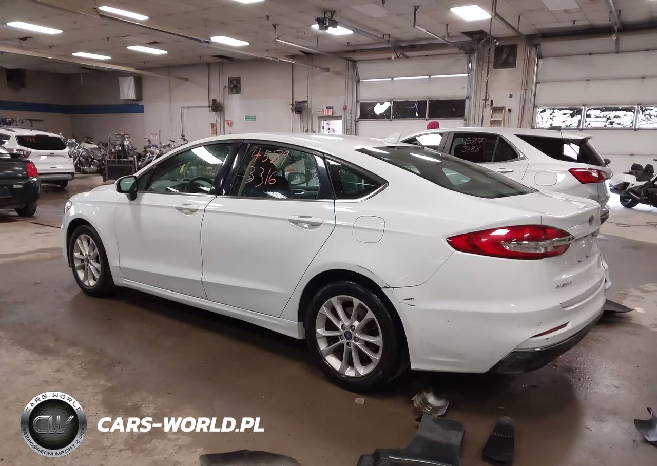 2020 Ford Fusion Se VIN:3FA6P0H7XLR128909 - 3