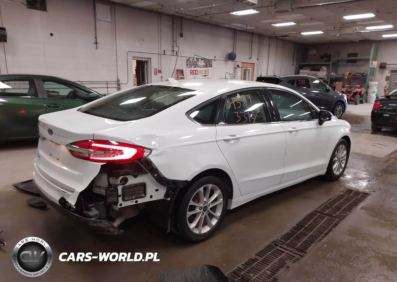 2020 Ford Fusion Se VIN:3FA6P0H7XLR128909 - 4