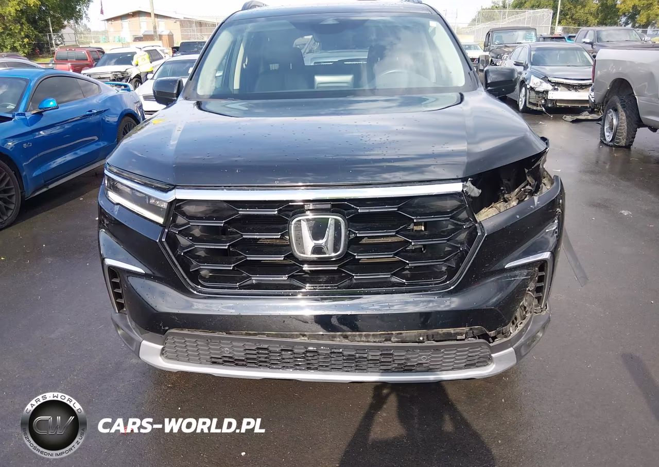 2024 Honda Pilot Touring VIN:5FNYG2H74RB001677 - 13