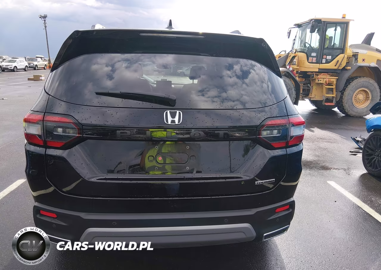 2024 Honda Pilot Touring VIN:5FNYG2H74RB001677 - 17