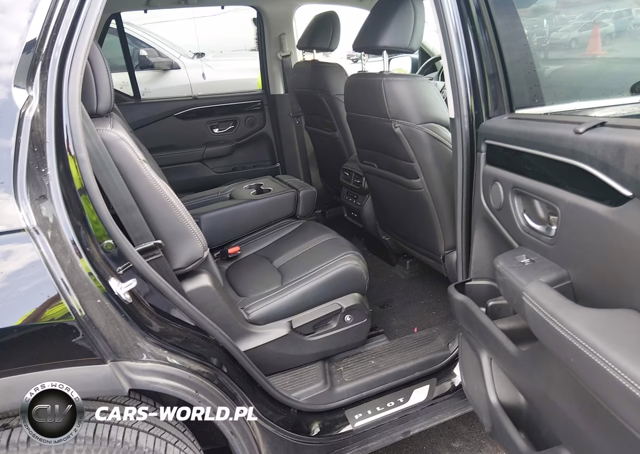 2024 Honda Pilot Touring VIN:5FNYG2H74RB001677 - 8