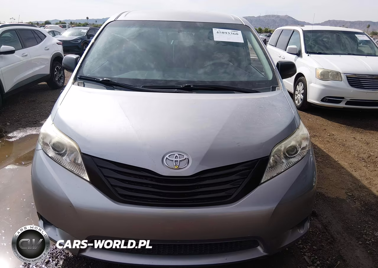 2012 Toyota Sienna Base V6 7 Passenger VIN:5TDZK3DCXCS227172 - 12