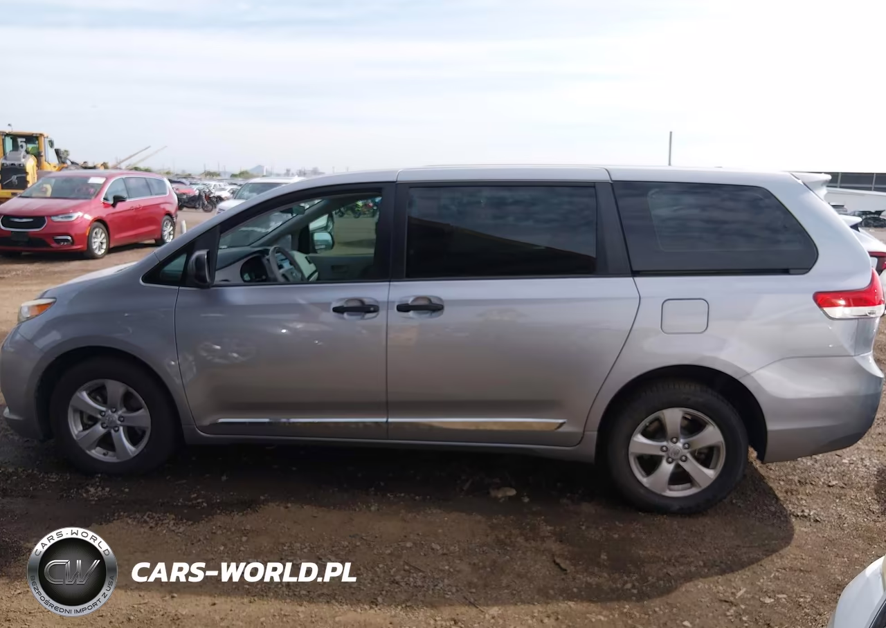 2012 Toyota Sienna Base V6 7 Passenger VIN:5TDZK3DCXCS227172 - 14