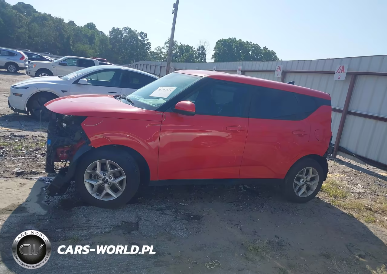 2024 Kia Soul S VIN:KNDJ23AU7R7230656 - 14